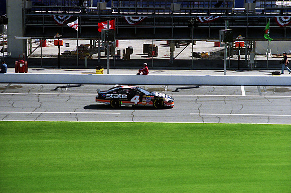 NASCAR Ward Burton 4 State Water Heaters Chevy Monte Carlo SS qualifying 2007 Daytona 500