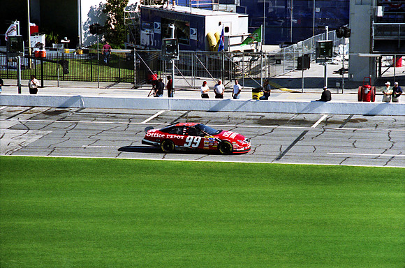 NASCAR Carl Edwards 99 Office Depot Ford Fusion qualifying 2007 Daytona 500