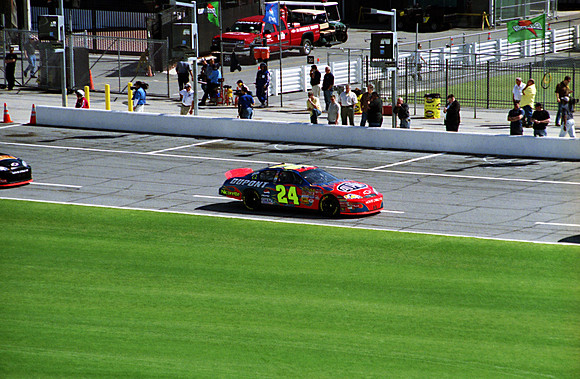 NASCAR Jeff Gordon 24 DuPont Chevy Monte Carlo SS qualifying 2007 Daytona 500