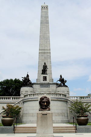 Lincoln's Tomb Springfield, Illinois